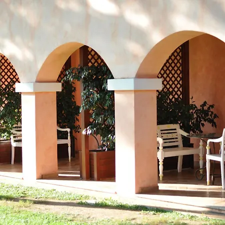 Cala Caterina Вилласимиус