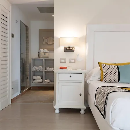 ホテル Cala Caterina 4*