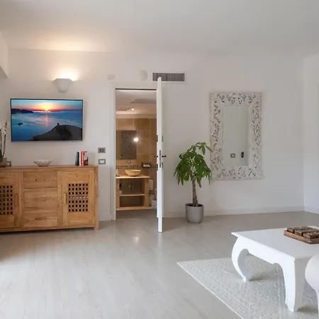 Cala Caterina - Relaxing Escape מלון 4*