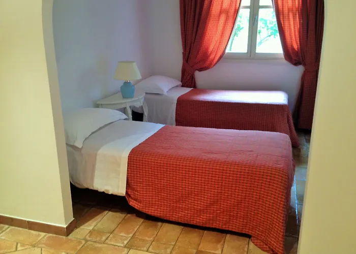 Cala Caterina Hotel 4*