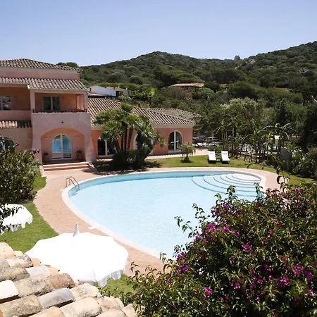 Hotell Cala Caterina 4*