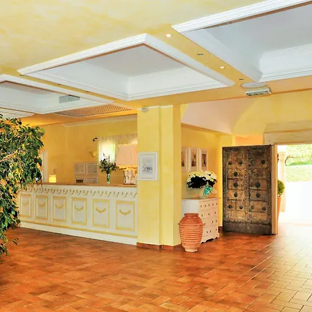 Cala Caterina Hotel 4*