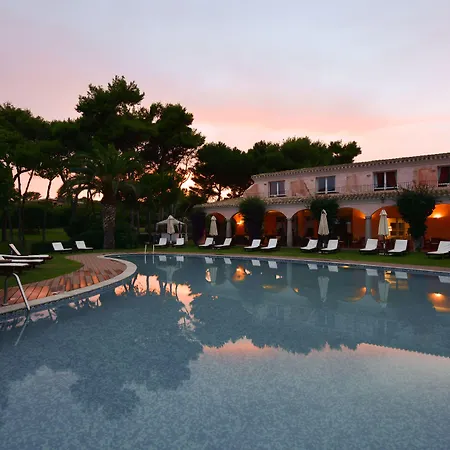 Cala Caterina Hotell 4*