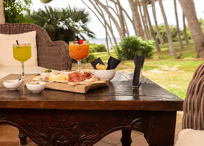 Cala Caterina Hotel 4*