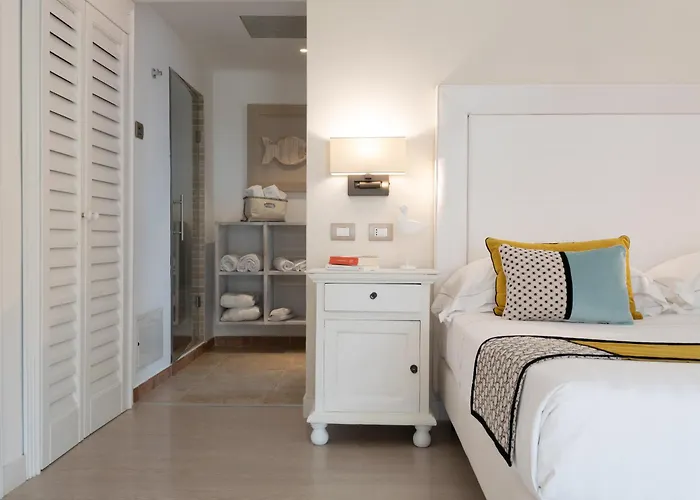 Hotell Cala Caterina 4*