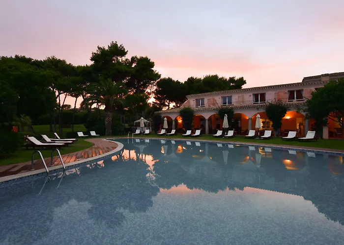 Cala Caterina Hotell 4*